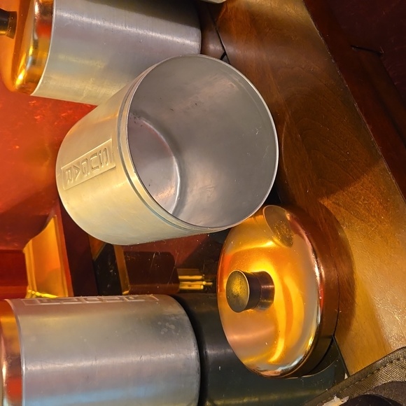 Vintage/Retro 1950s Copper Top & Aluminum Bottom Canister Set of 4-Made in Italy - Picture 6 of 12